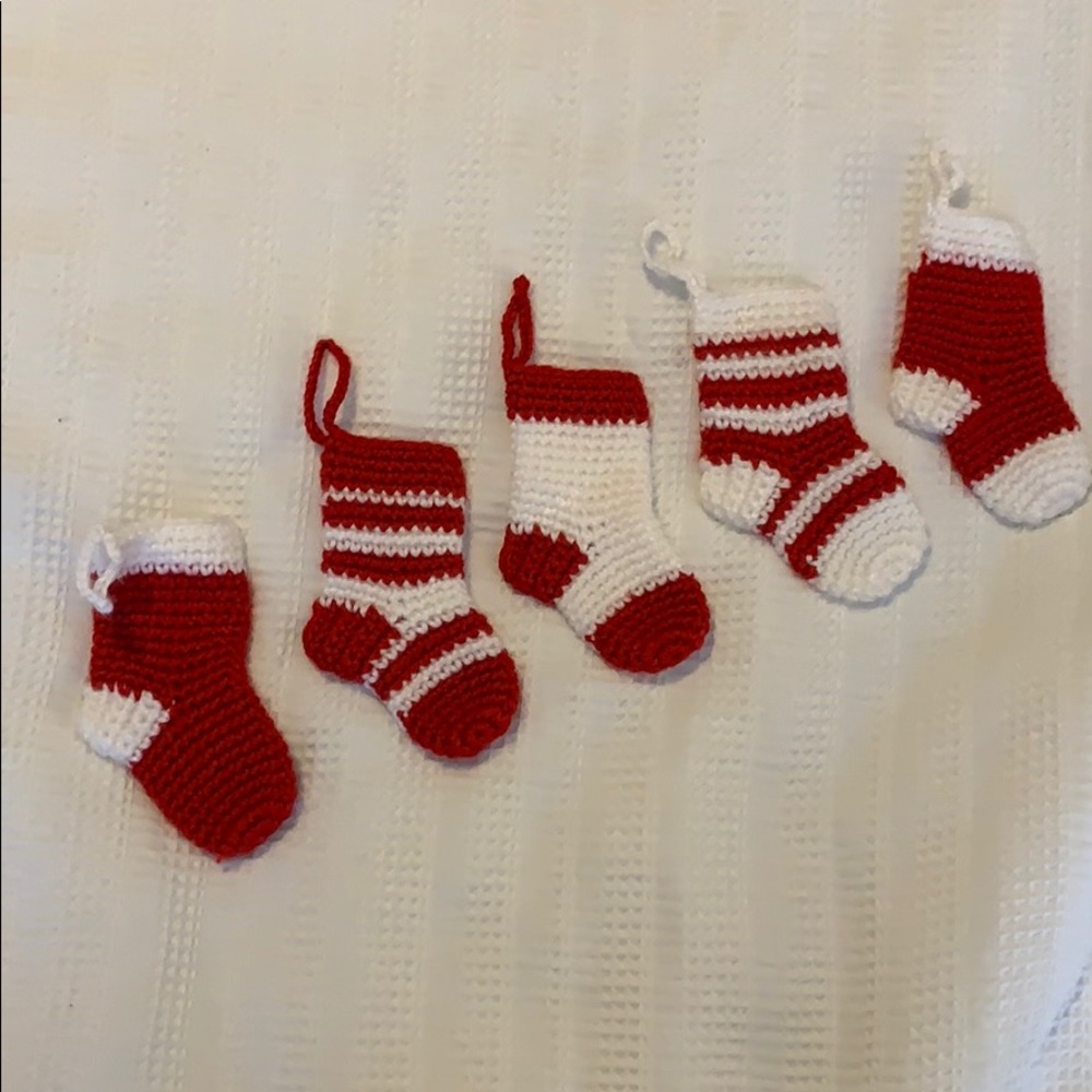 5 hand knit 🧶 tiny Christmas stockings / socks